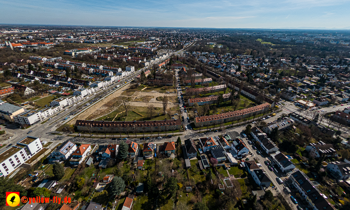 21.03.2023 - Luftbilder von der Baustelle Maikäfersiedlung in Berg am Laim